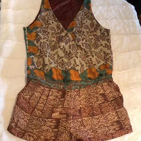 Short Rumper/Jumpsuit for Summer - Picture 4 of 14